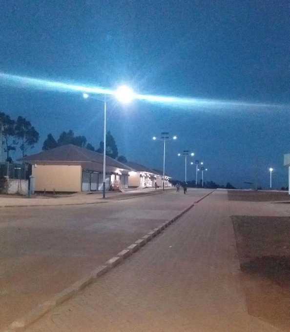 根河市非洲科特迪瓦太阳能路灯工程